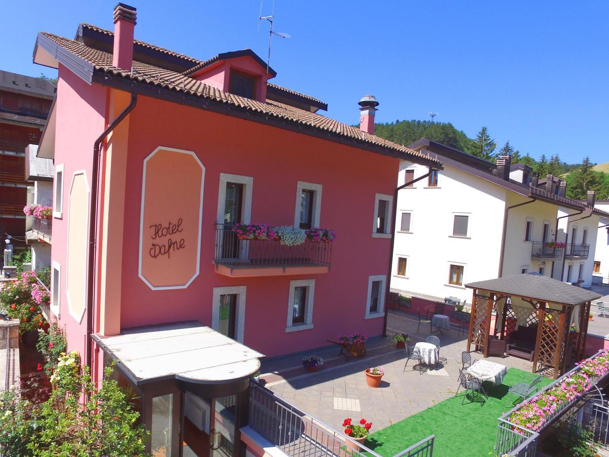 Hotel Dafne Pescasseroli Esterno foto