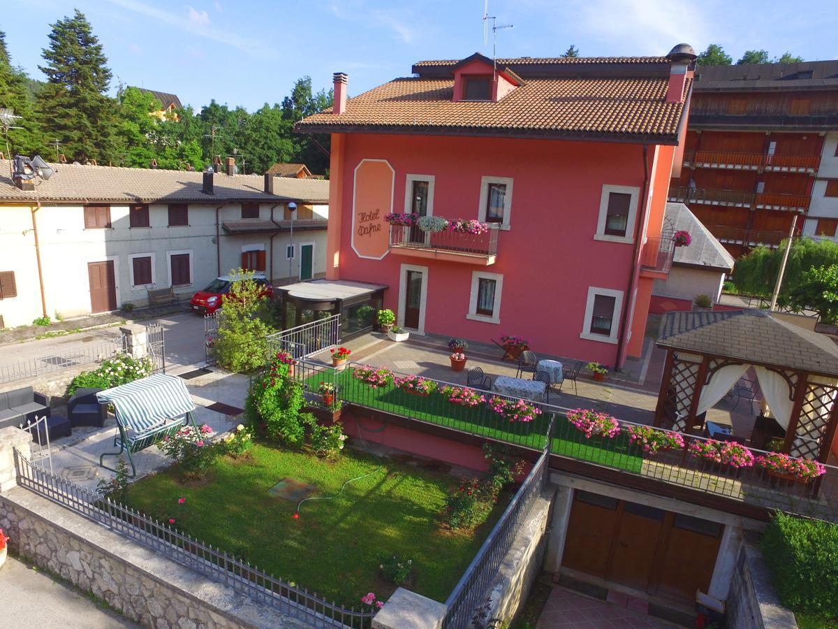 Hotel Dafne Pescasseroli Esterno foto