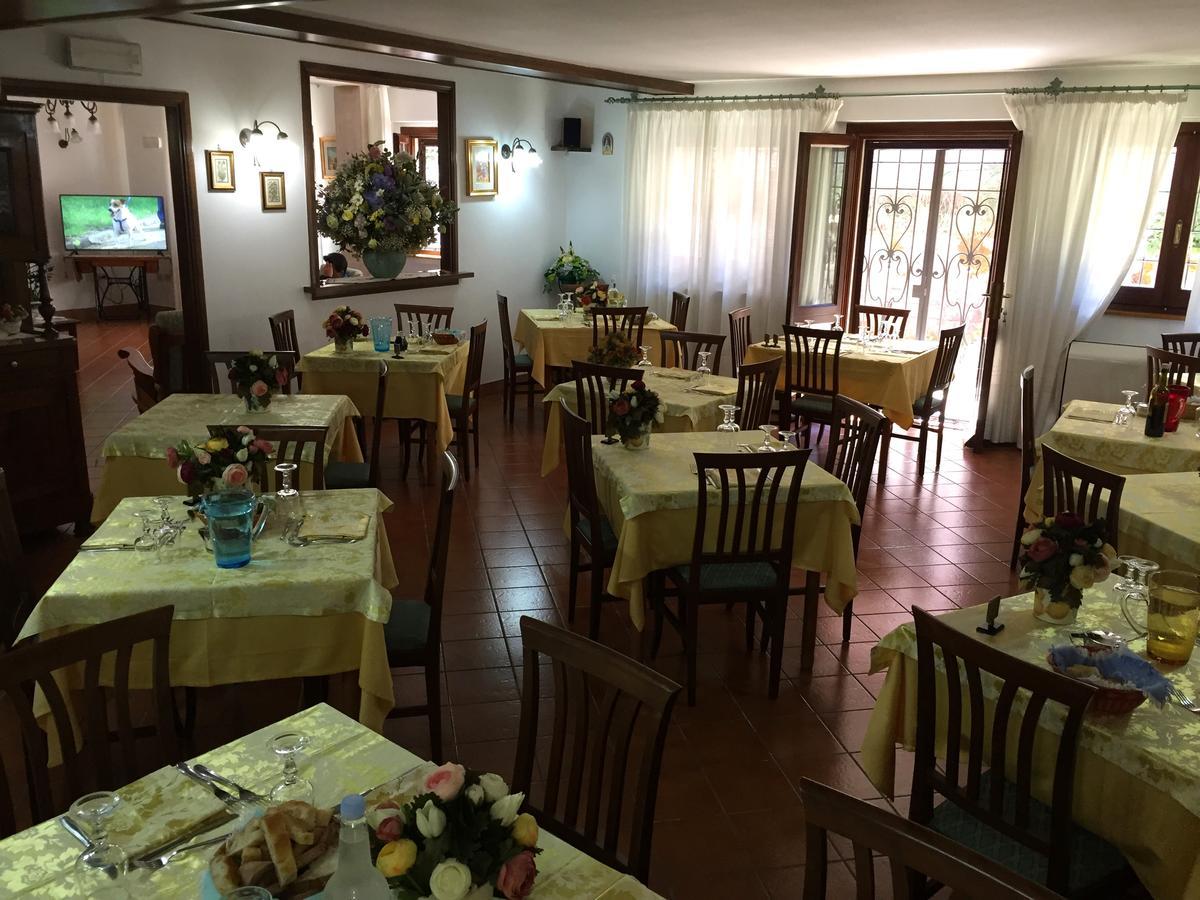 Hotel Dafne Pescasseroli Esterno foto