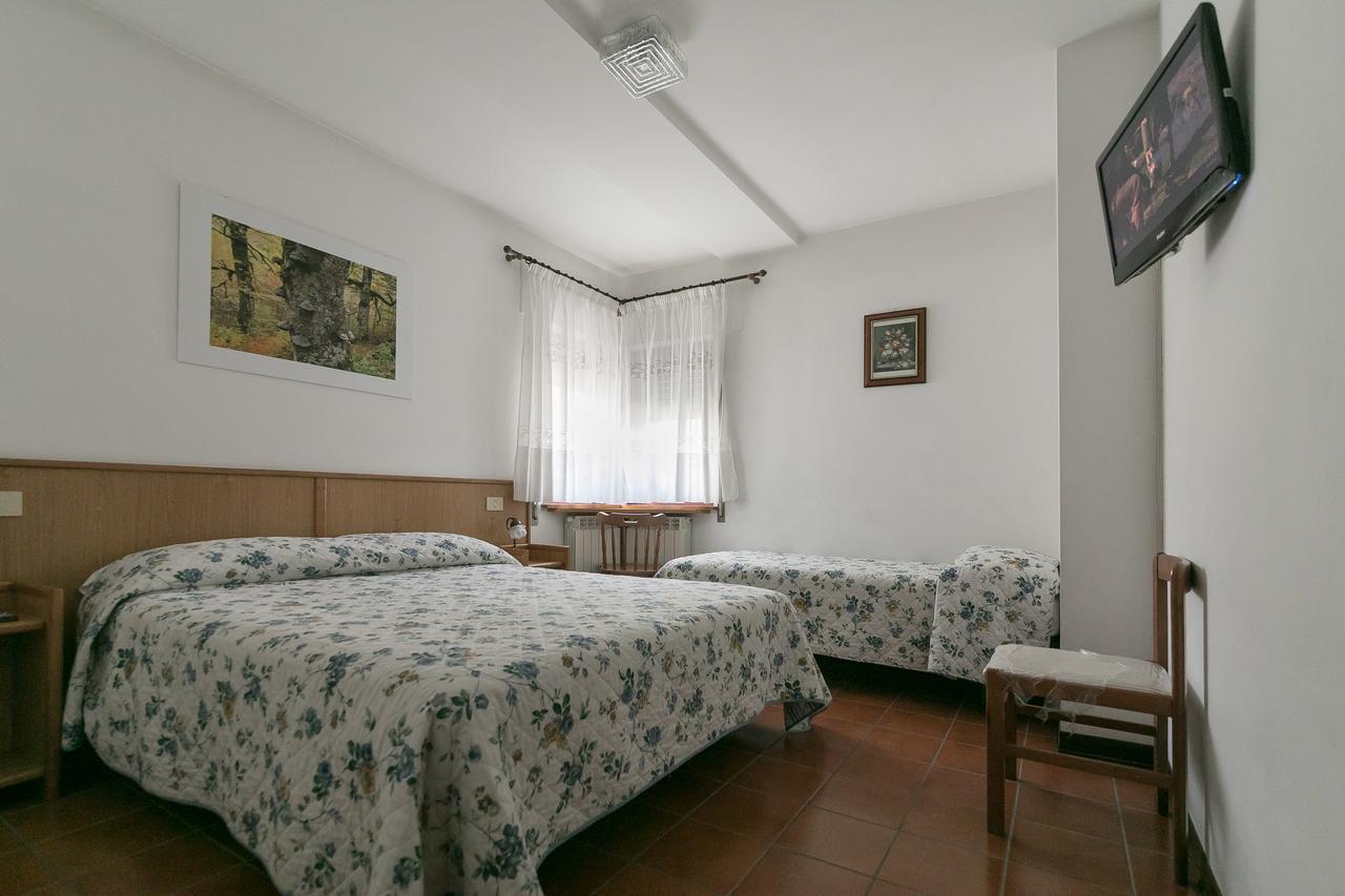 Hotel Dafne Pescasseroli Esterno foto
