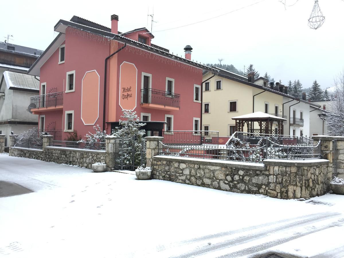 Hotel Dafne Pescasseroli Esterno foto