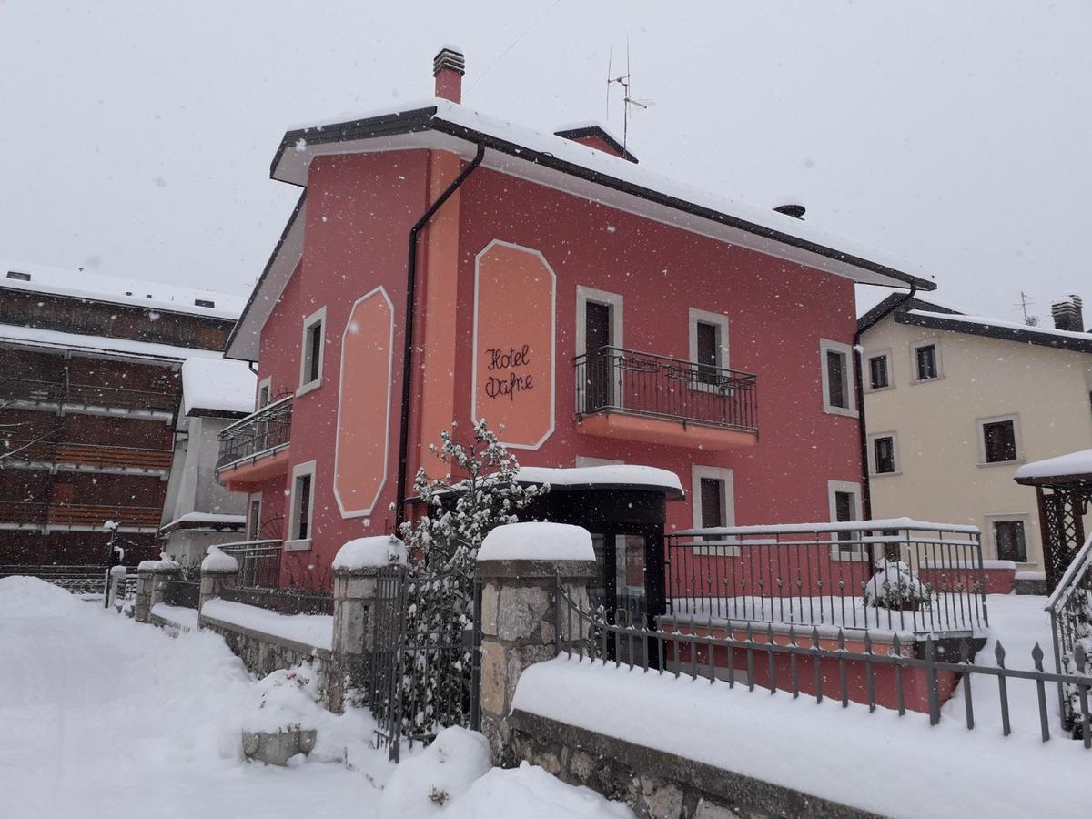 Hotel Dafne Pescasseroli Esterno foto